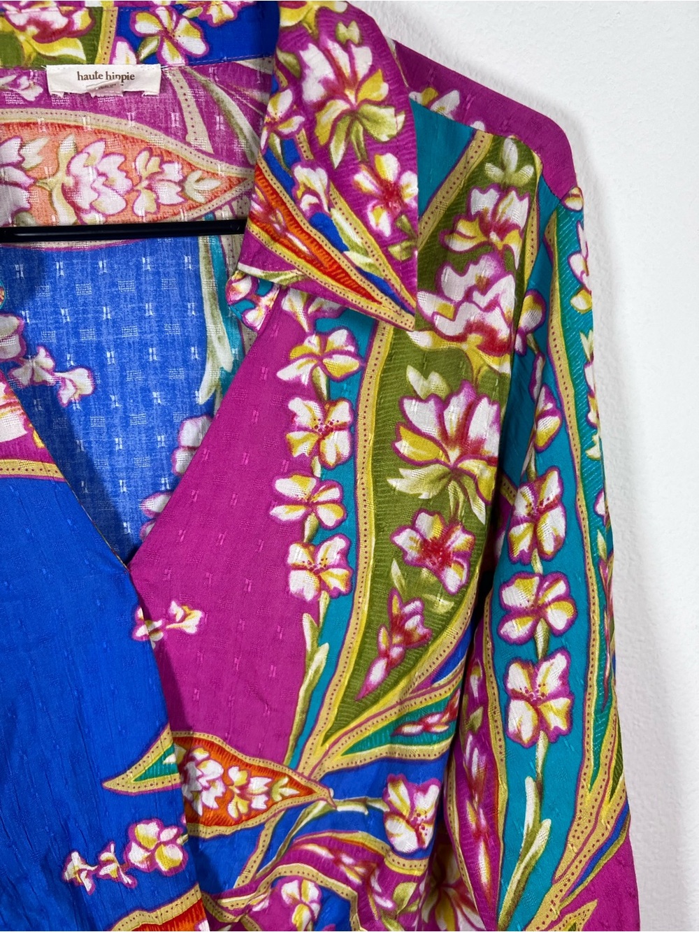 Haute Hippie Multicolor Floral Lightweight Long Sleeve Collared Blouse Size M - Picture 2 of 5